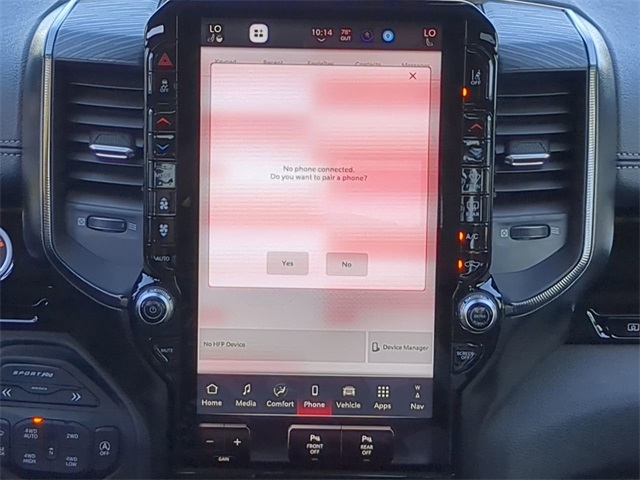 Vehicle image 17 of 33