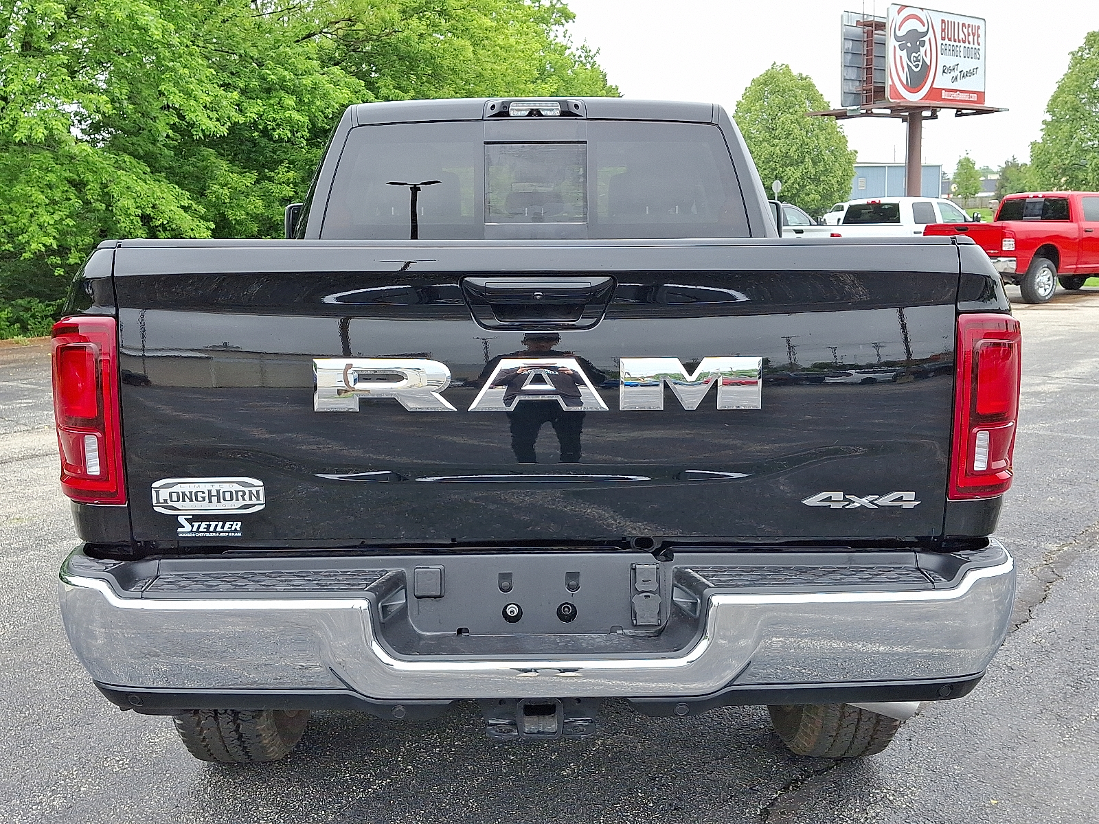 Vehicle image 6 of 23