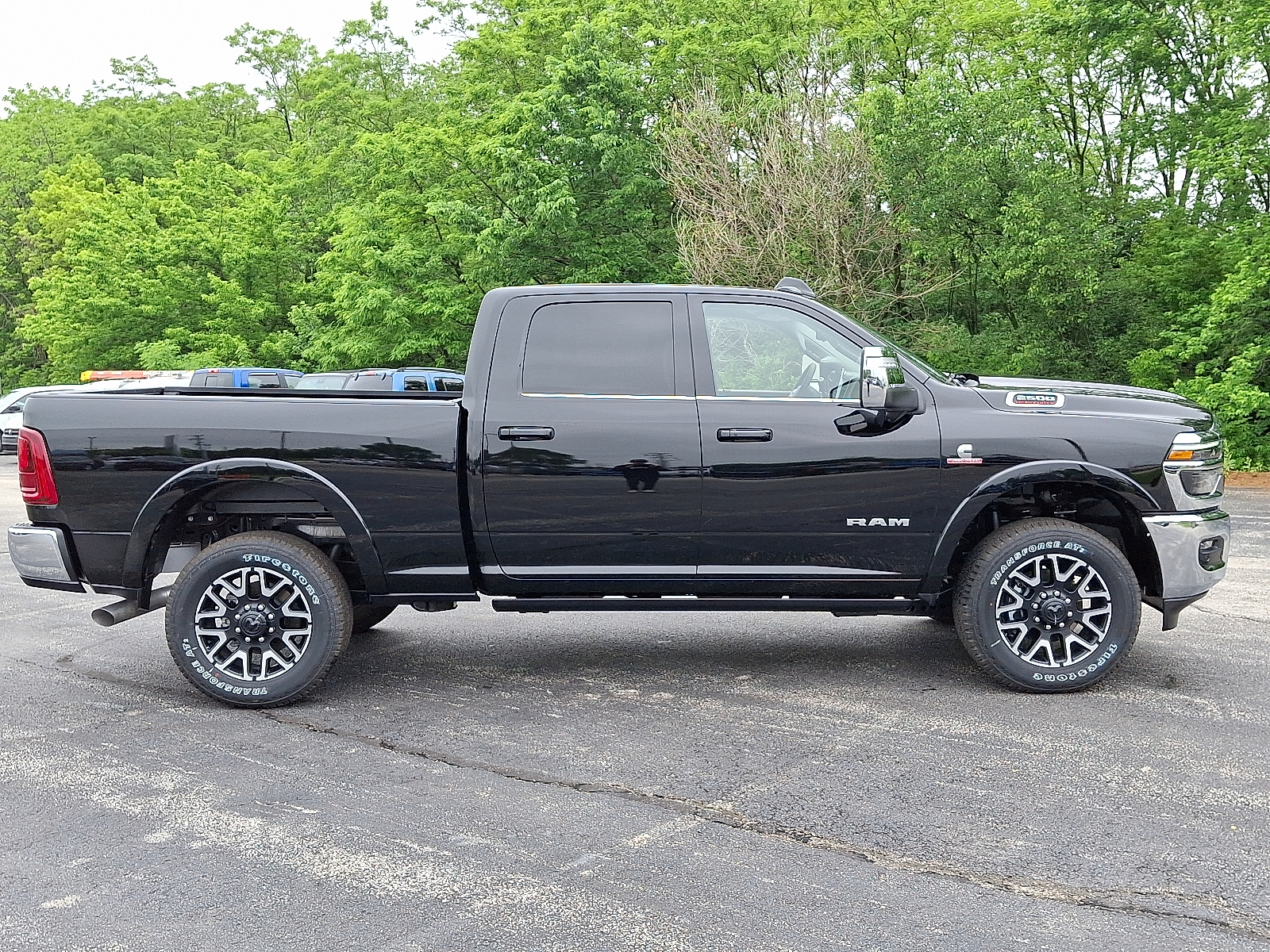 Vehicle image 4 of 23