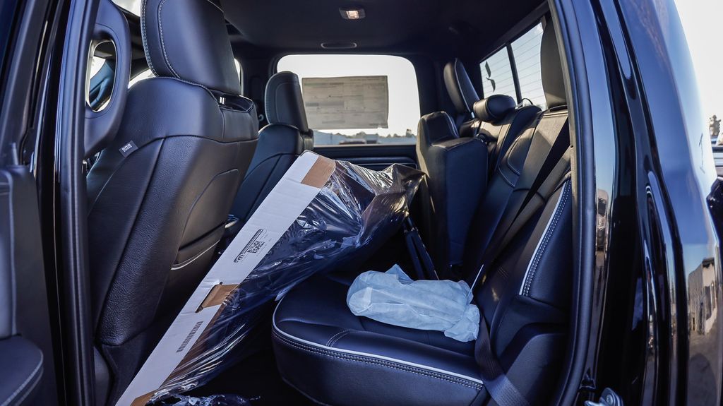 2025 Ram 2500 Power Wagon Image 14 of 28