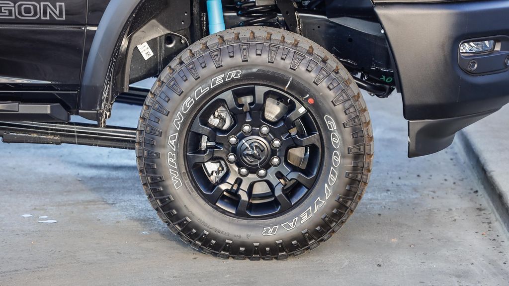 2025 Ram 2500 Power Wagon Image 9 of 28