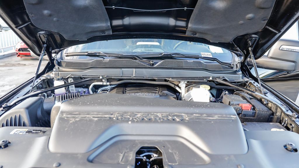 2025 Ram 2500 Power Wagon Image 8 of 28