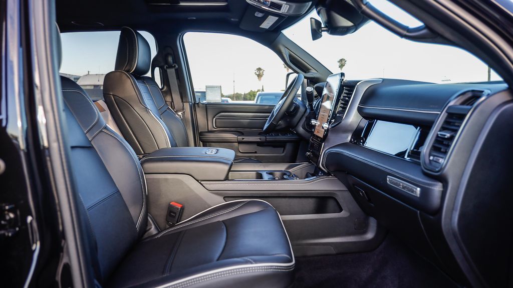 2025 Ram 2500 Power Wagon Image 13 of 28