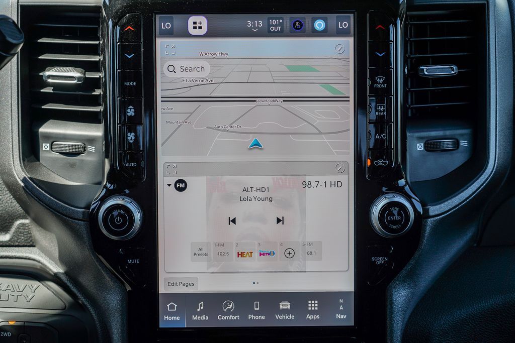 2025 Ram 2500 Tradesman Image 20 of 28