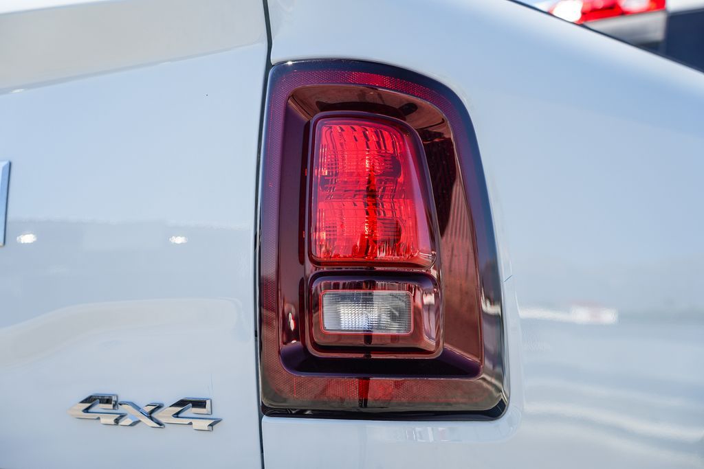 2025 Ram 2500 Tradesman Image 26 of 28