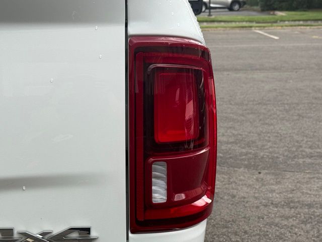 Vehicle image 23 of 23