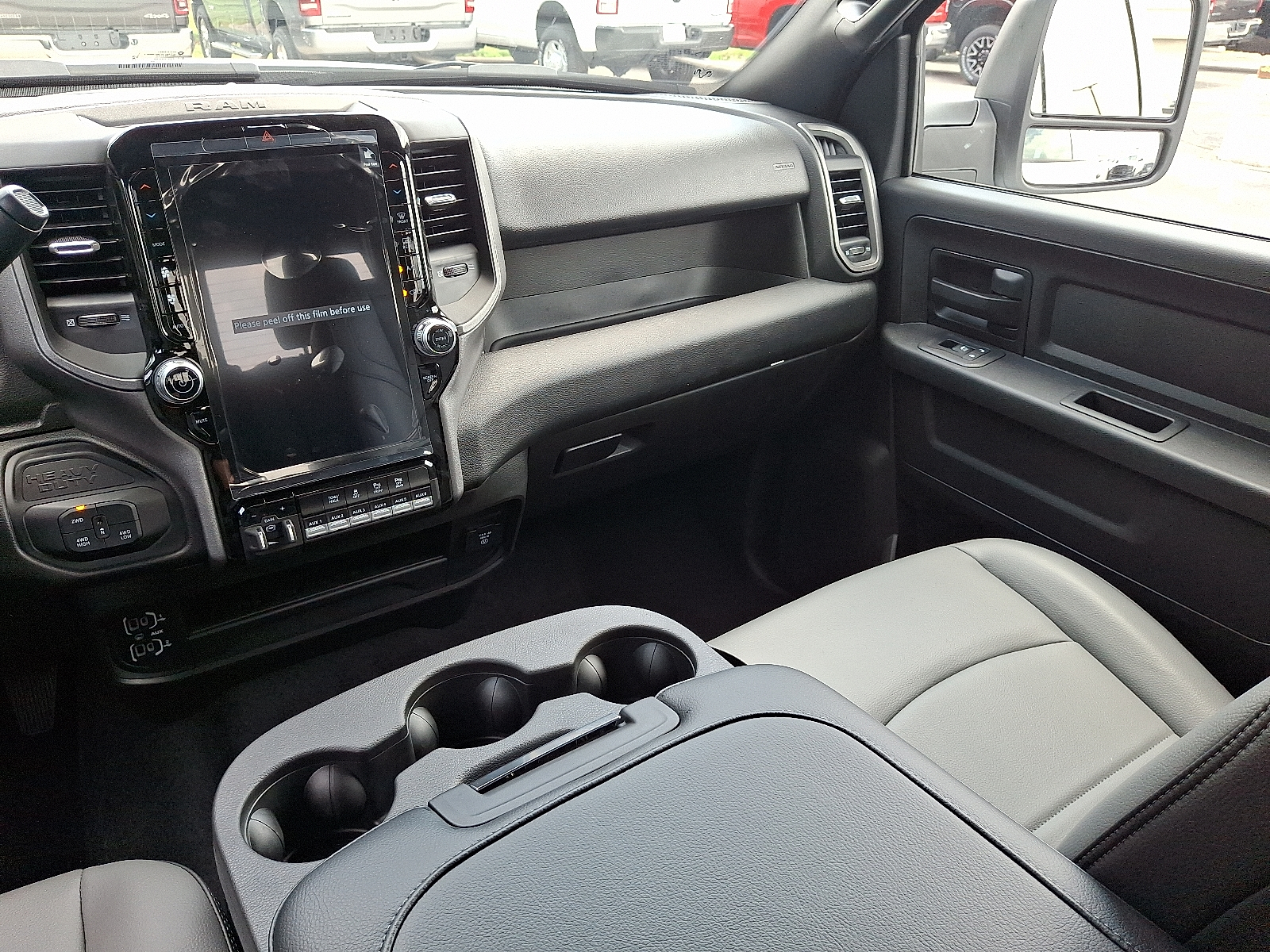 Vehicle image 20 of 21
