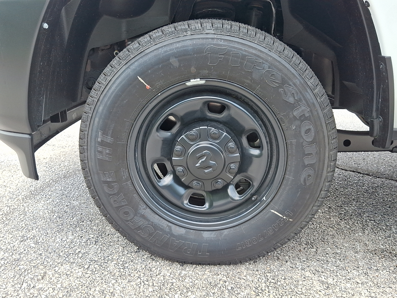 Vehicle image 10 of 21