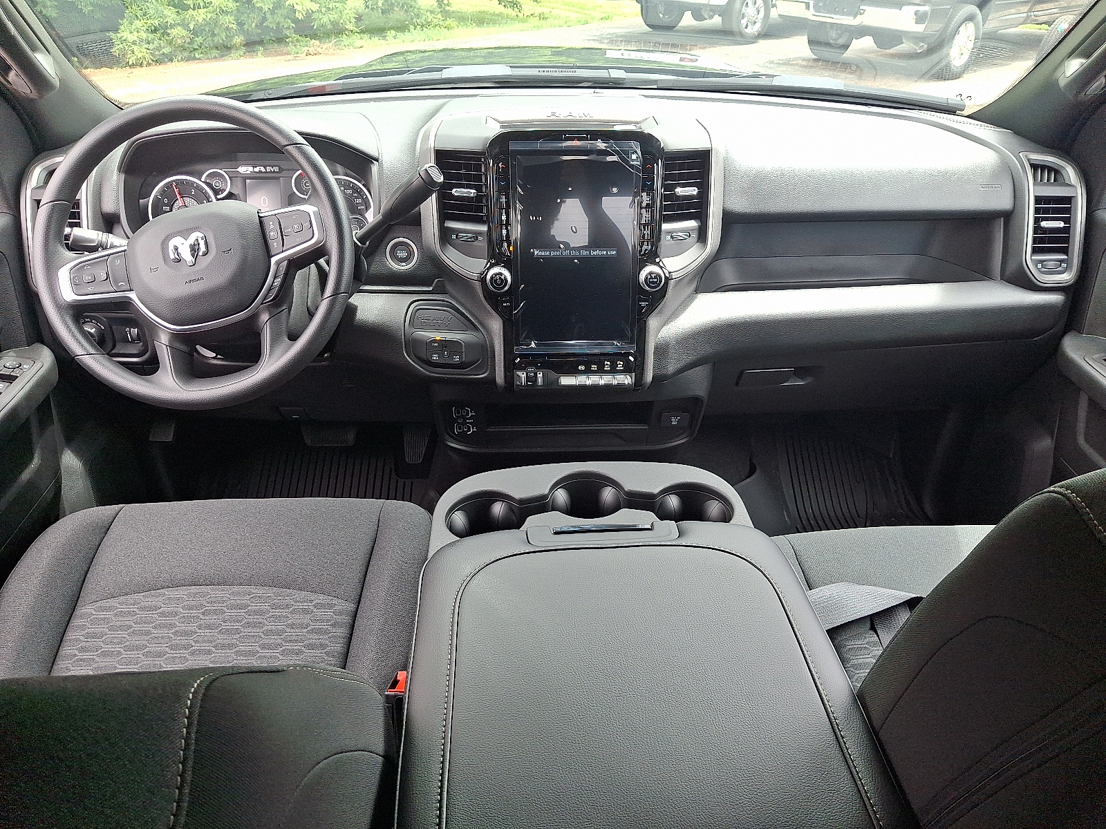 Vehicle image 15 of 20
