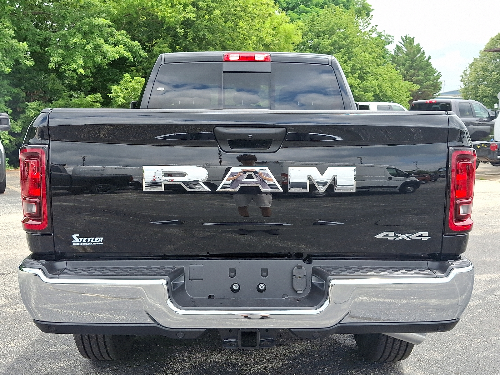 Vehicle image 5 of 20