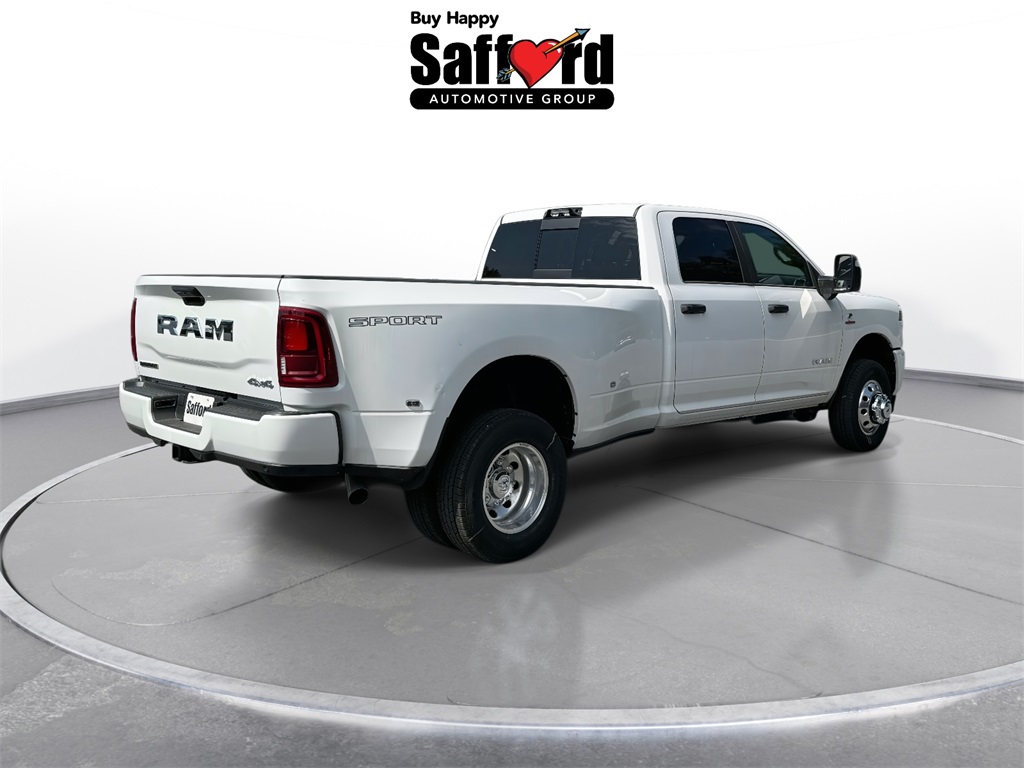 Vehicle image 4 of 30