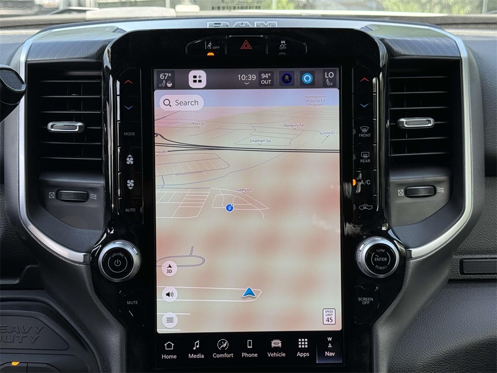 Vehicle image 19 of 30