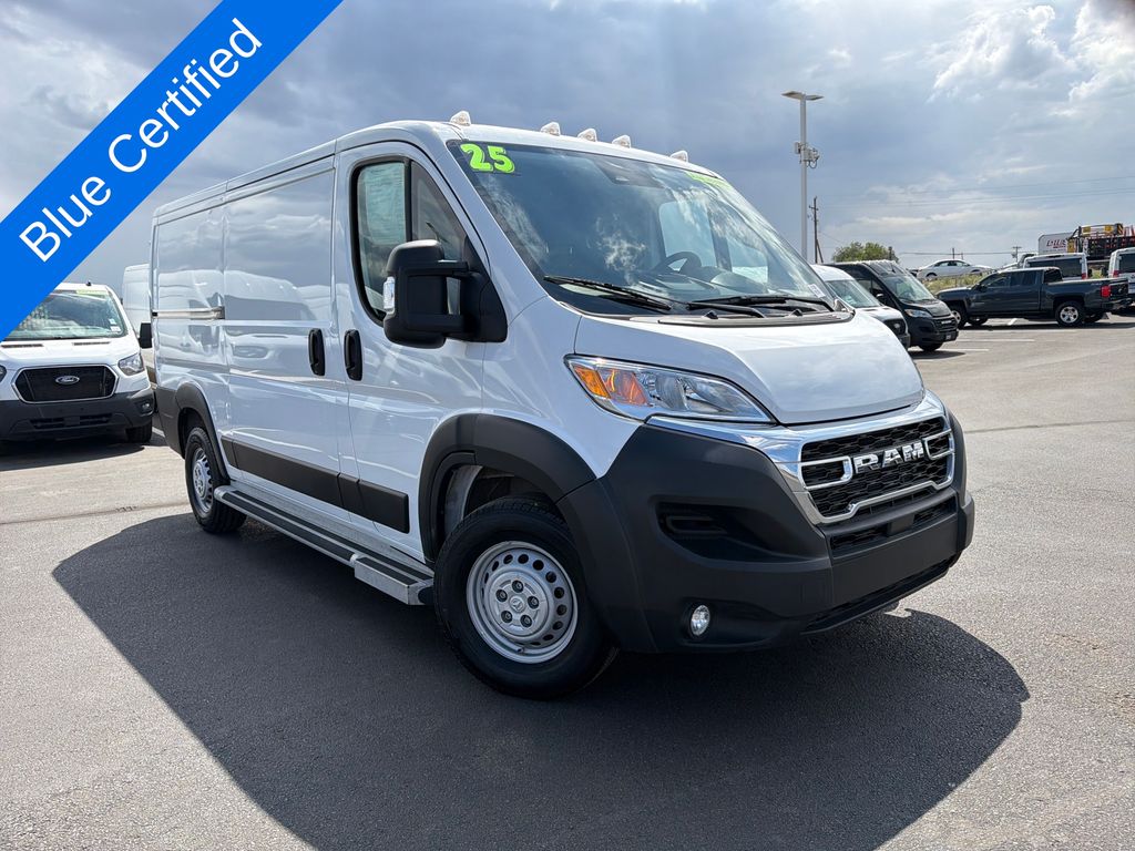2025 Ram ProMaster Cargo Van Tradesman Image 3 of 22