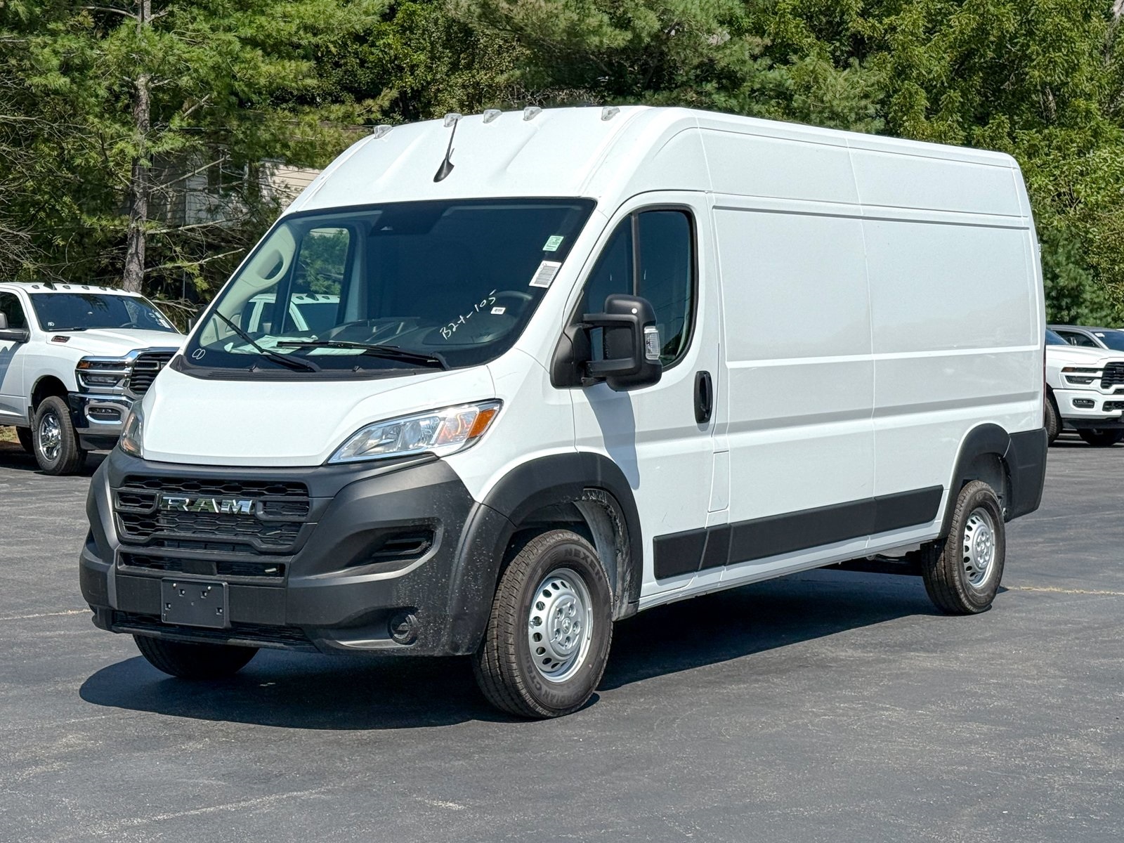 Vehicle image 5 of 31