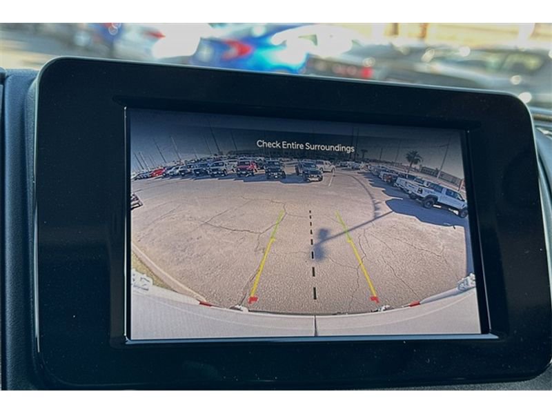 Vehicle image 14 of 20