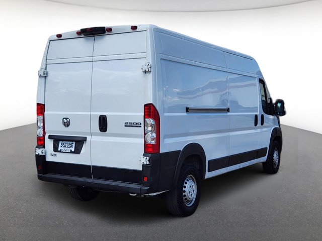 2025 Ram ProMaster Cargo Van Tradesman Image 3 of 21