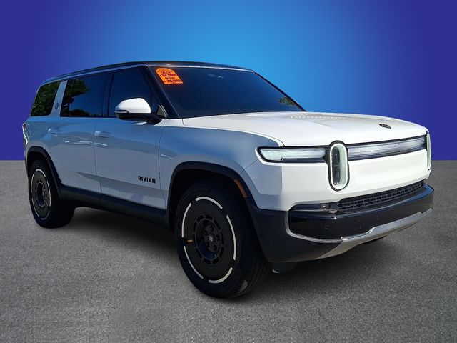 2025 Rivian R1S Adventure Image 3 of 30