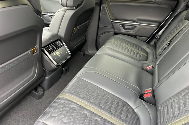 2025 Rivian R1T Adventure Image 35 of 35