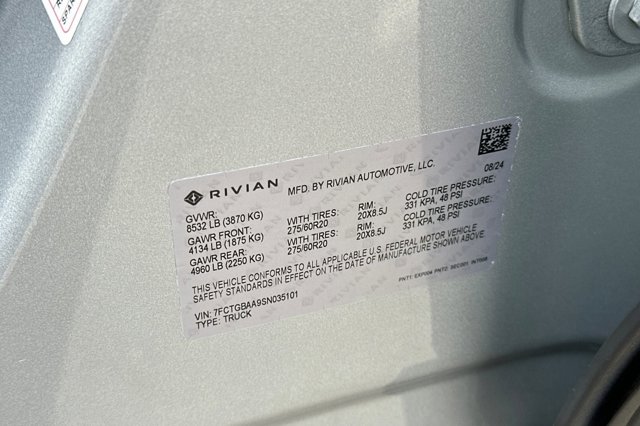 2025 Rivian R1T Adventure Image 27 of 35