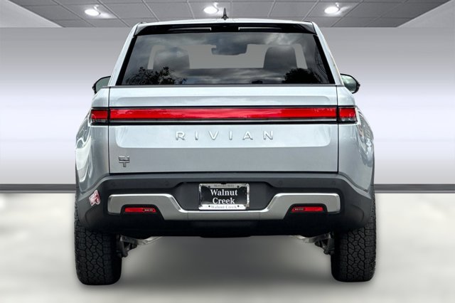 2025 Rivian R1T Adventure Image 6 of 35