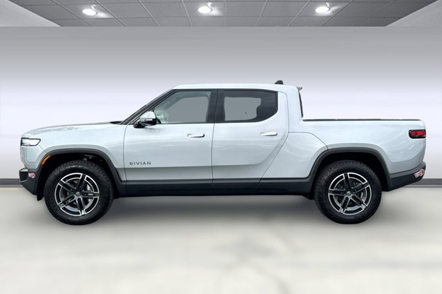 2025 Rivian R1T Adventure Image 7 of 35