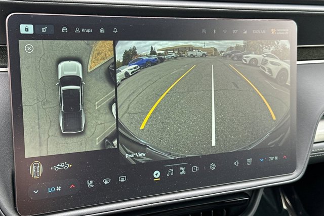 2025 Rivian R1T Adventure Image 20 of 35