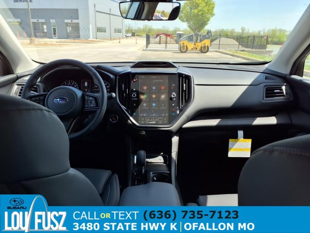 Vehicle image 11 of 25