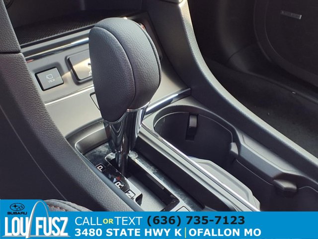 Vehicle image 15 of 25