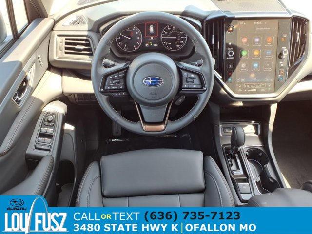 Vehicle image 10 of 25