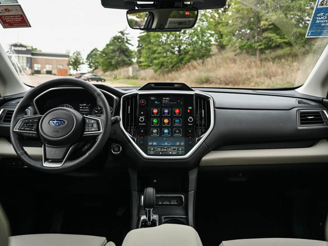 2025 Subaru Ascent Limited Image 12 of 26