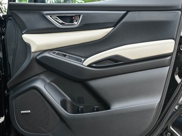 2025 Subaru Ascent Limited Image 23 of 26
