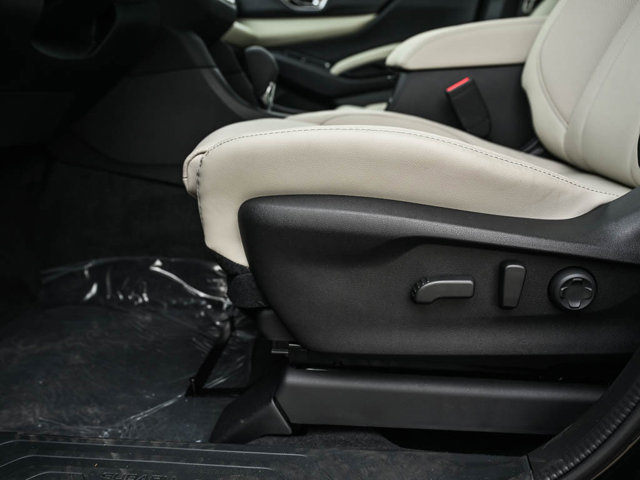 2025 Subaru Ascent Limited Image 25 of 26