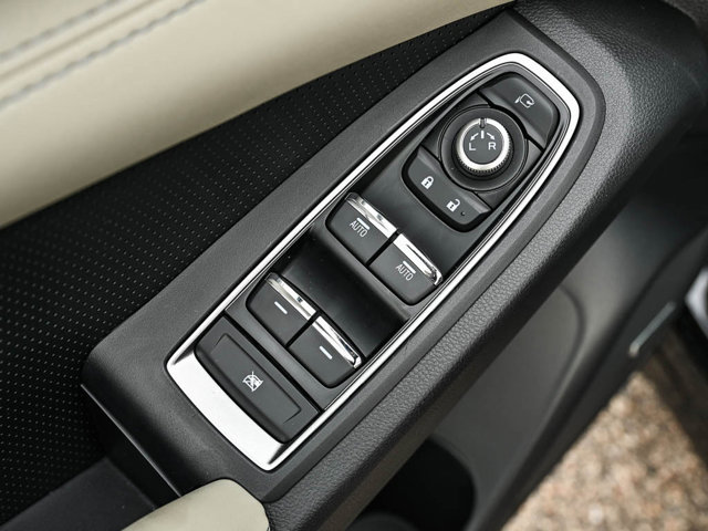 2025 Subaru Ascent Limited Image 26 of 26