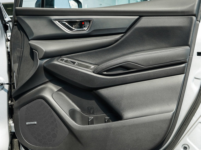 2025 Subaru Ascent Limited Image 21 of 26