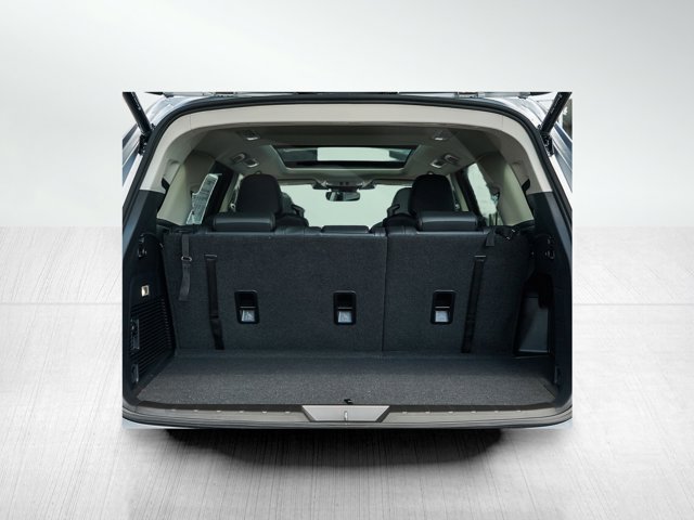 2025 Subaru Ascent Limited Image 6 of 26