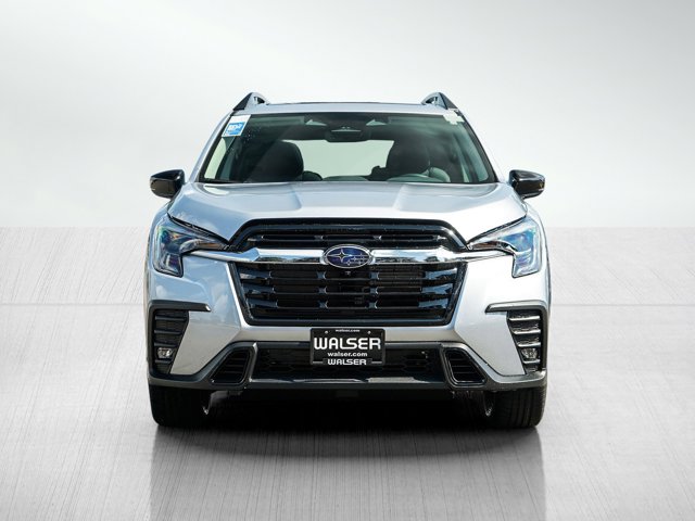 2025 Subaru Ascent Limited Image 1 of 26
