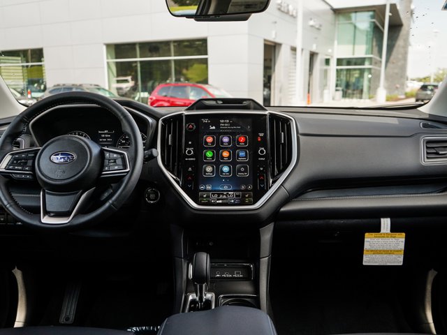 2025 Subaru Ascent Limited Image 12 of 26