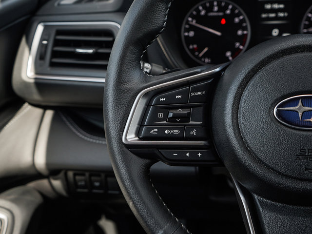 2025 Subaru Ascent Limited Image 16 of 26