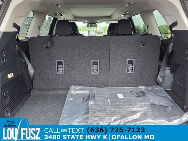 Vehicle image 22 of 23