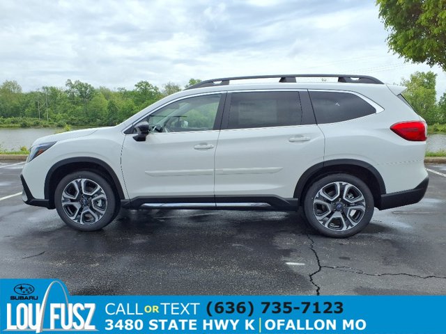 Vehicle image 2 of 23