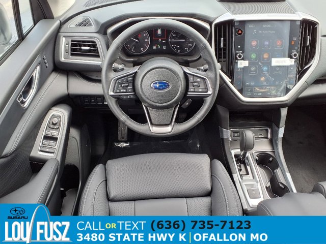 Vehicle image 11 of 23