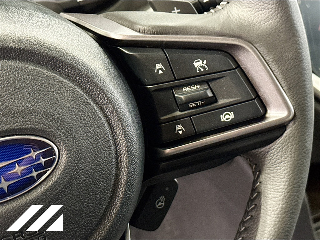 2025 Subaru Ascent Limited Image 30 of 34