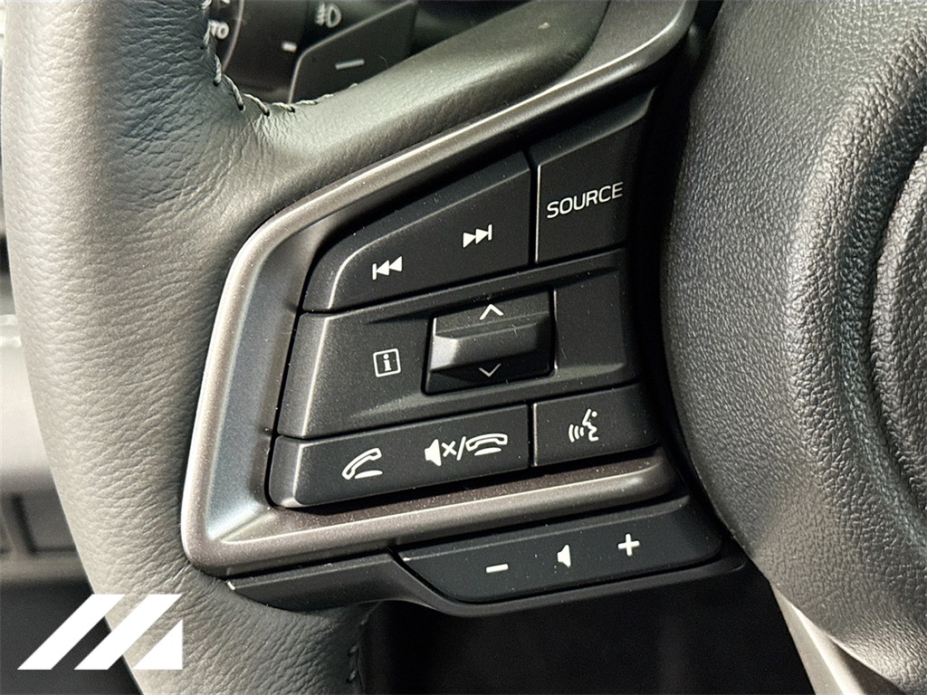 2025 Subaru Ascent Limited Image 32 of 34