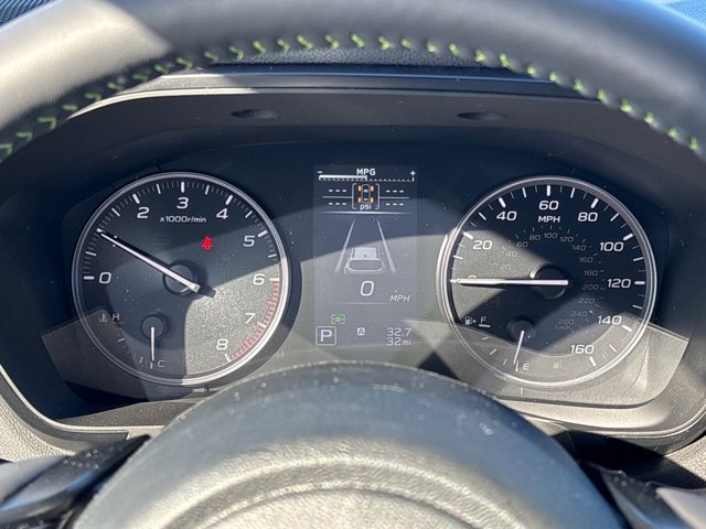 Vehicle image 11 of 16