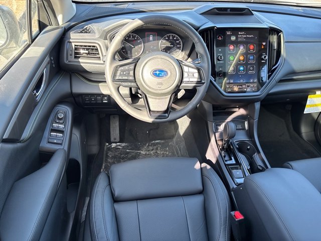 Vehicle image 8 of 16