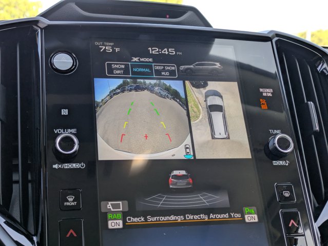 2025 Subaru Ascent Onyx Edition Touring Image 19 of 34