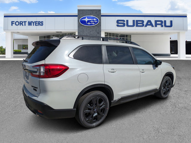 2025 Subaru Ascent Onyx Edition Touring Image 6 of 34