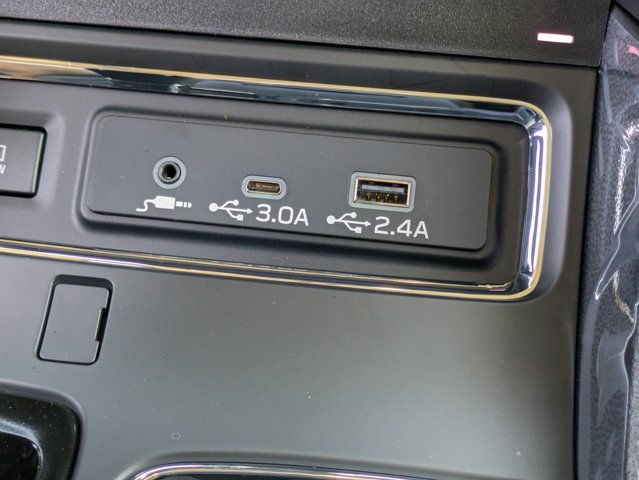 2025 Subaru Ascent Onyx Edition Touring Image 33 of 34