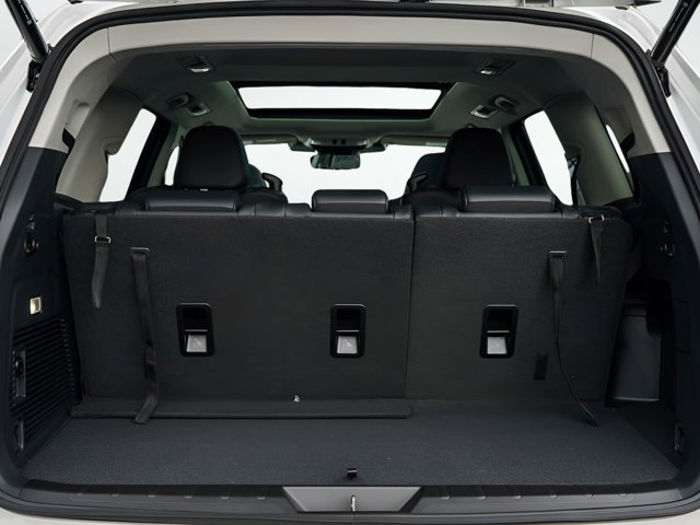 2025 Subaru Ascent Onyx Edition Touring Image 6 of 25