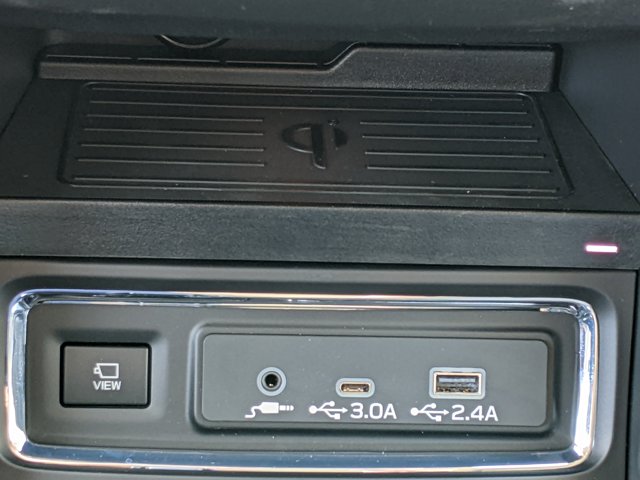 2025 Subaru Ascent Onyx Edition Touring Image 11 of 29